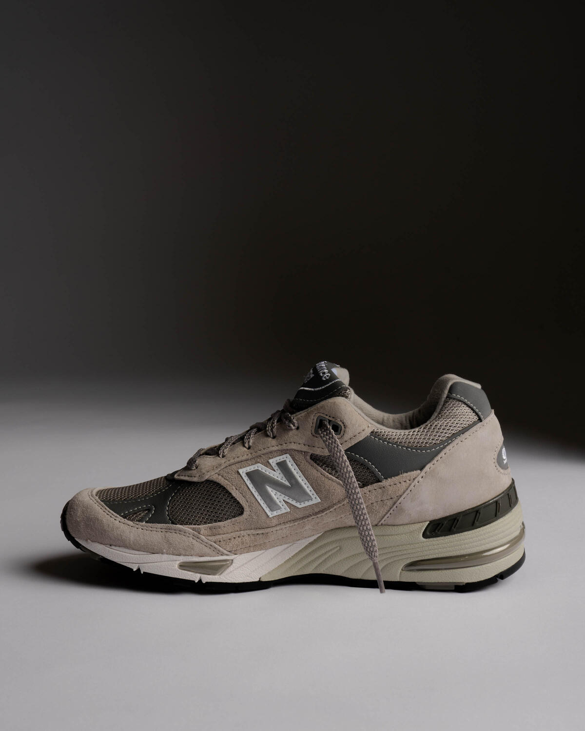 New Balance 991 Made In UK "Grey" - Image 34