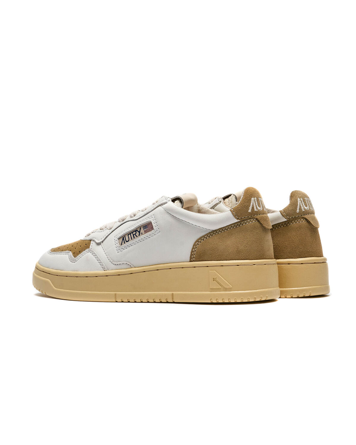 Autry Medalist Low Suede / Leat White / Mud (Women's) - Image 4