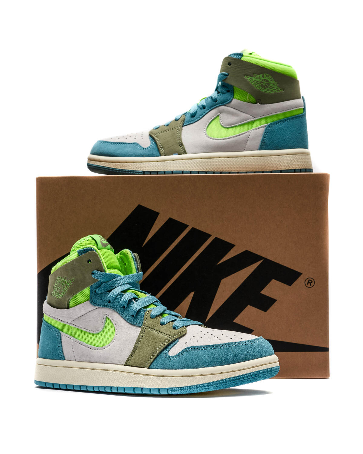 Women's Air Jordan 1 High Zoom Air CMFT 2 - Image 11