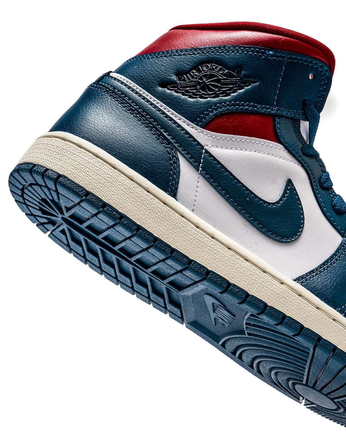 Air Jordan 1 Mid White / French Blue / Gym Red (Women's) - Image 19