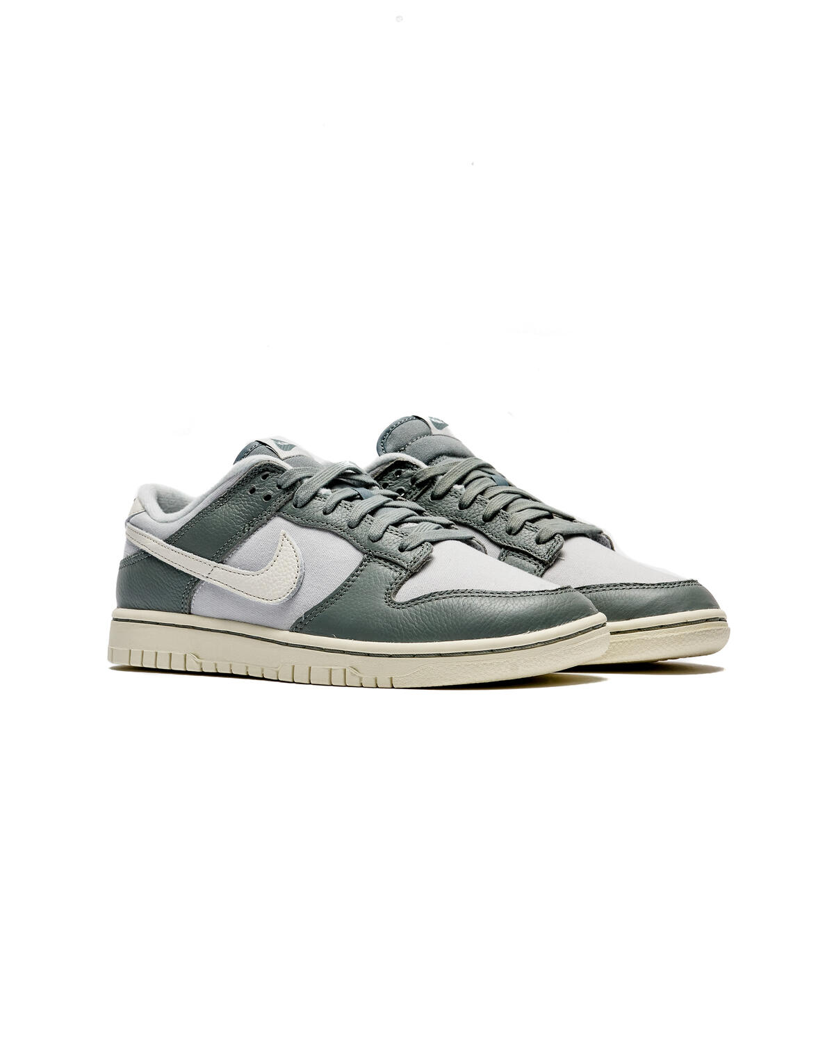 Nike Dunk Low Mica Green - Image 17