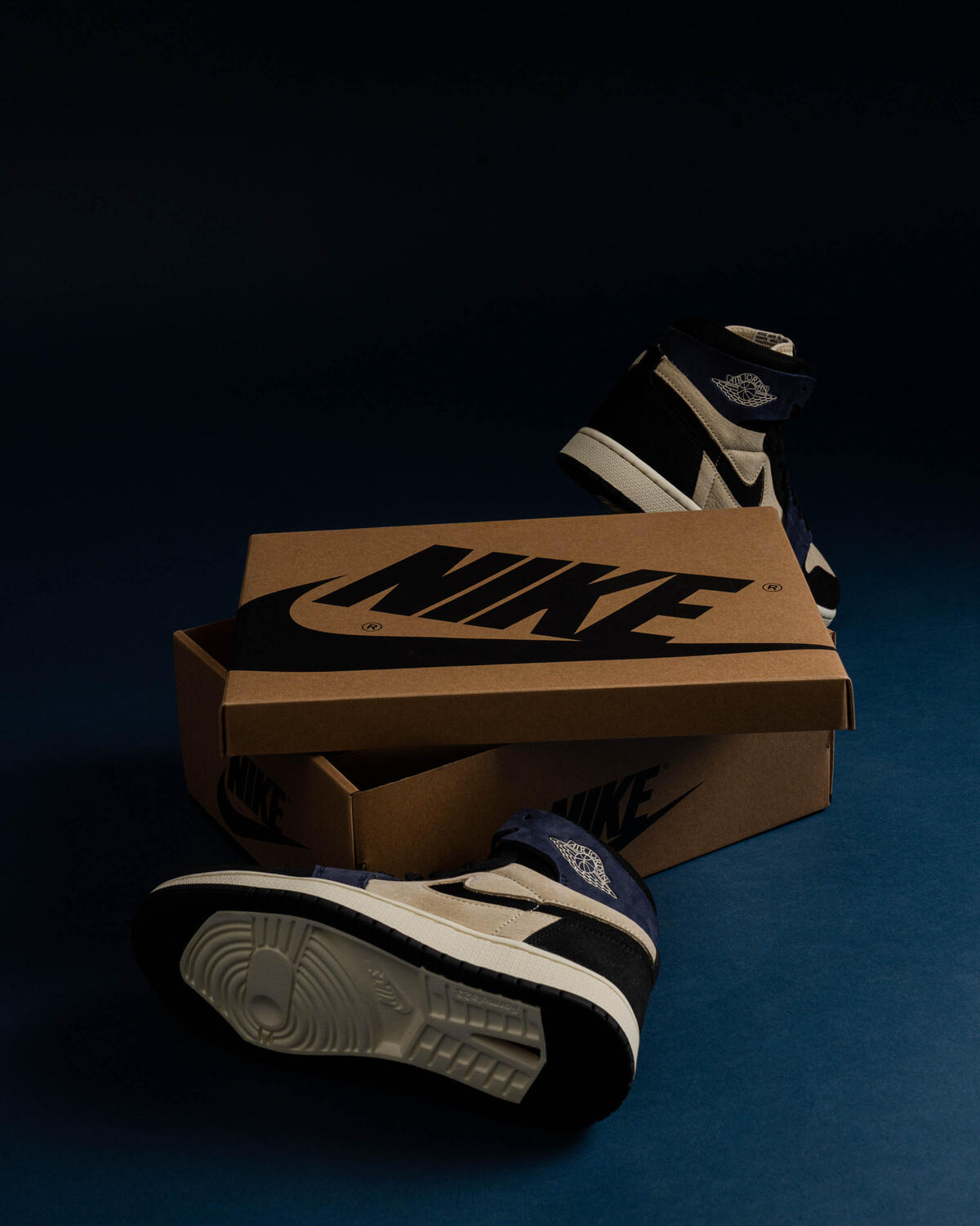 Air Jordan 1 Zoom Air CMFT 2 'Blackened Blue' (Women's) - Image 21