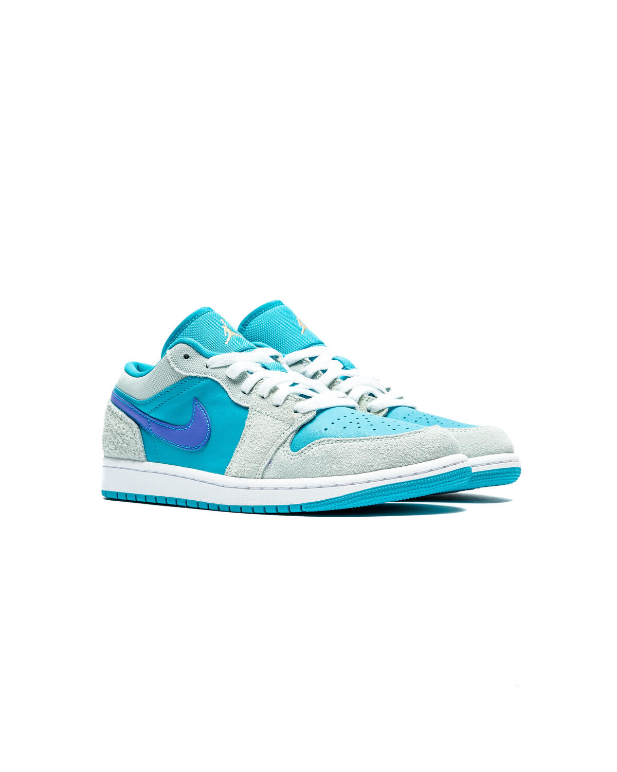 JORDAN BRAND AIR JORDAN 1 LOW SE "MICHAEL JORDAN" PISTACHIO FROST/CELESTIAL GOLD/AQUATONE - Image 3