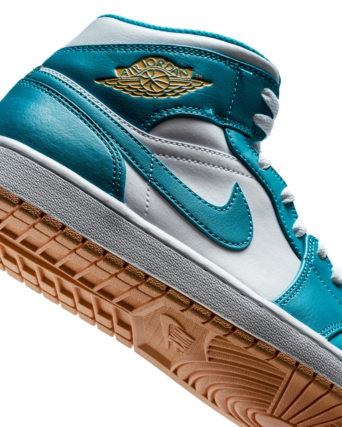 Air Jordan 1 Mid 'Aquatone/Celestial Gold-White' - Image 22