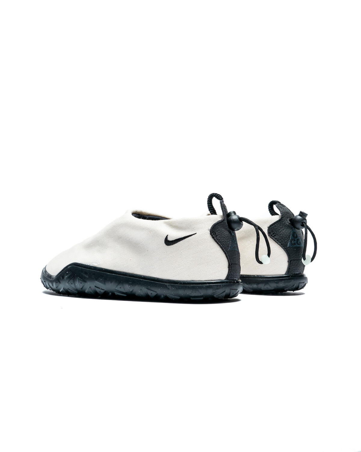 Nike ACG Moc Shoes Summit White / Black - Image 14