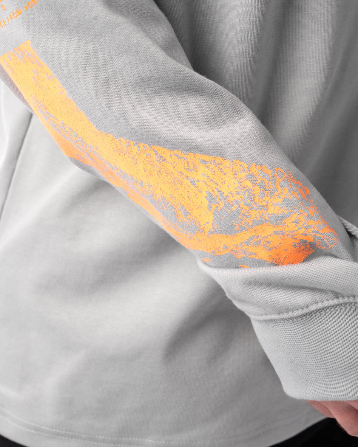 Nike ACG Topo Long Sleeve T-Shirt Mica Green - Image 8