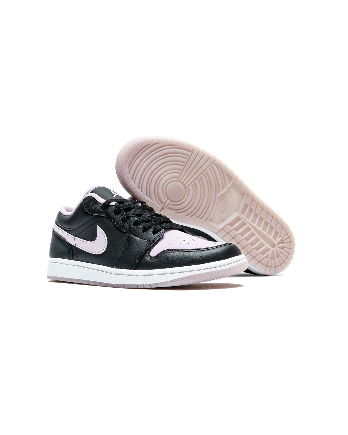 Air Jordan 1 Low SE Black/Iced Lilac - Image 17