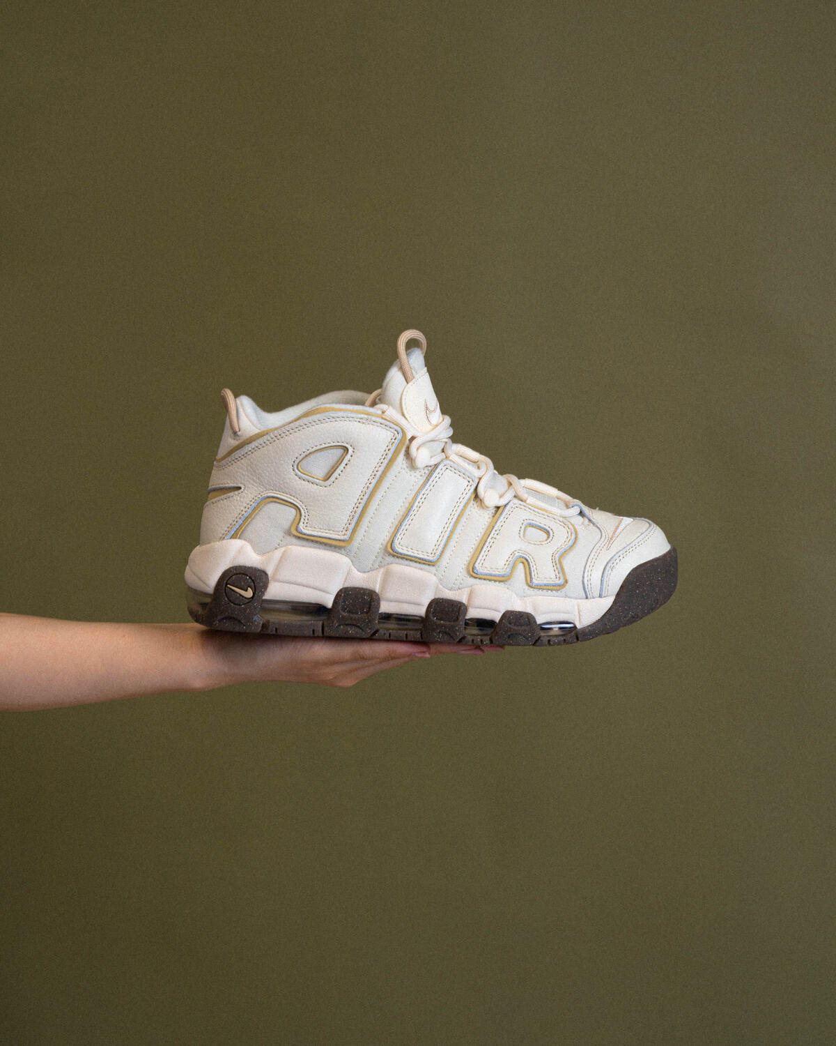Nike Air More Uptempo 96 Coconut Milk / Team Gold - Image 23