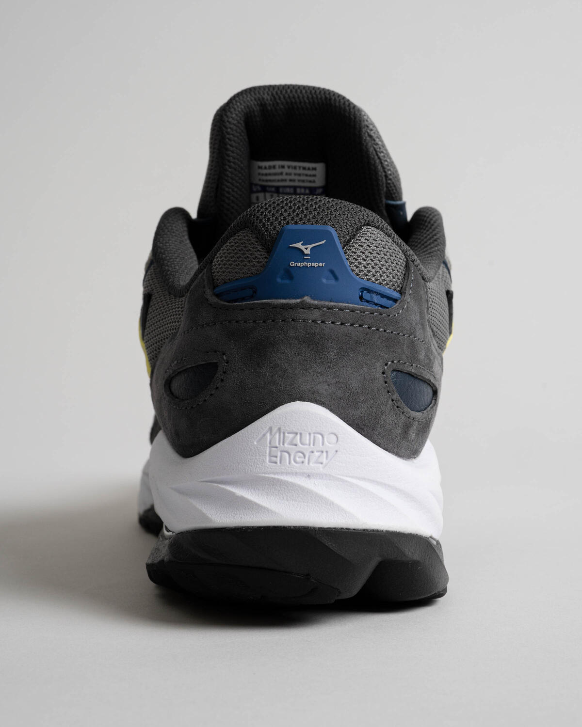 Mizuno x Graphpaper Wave Rider Beta - Image 8