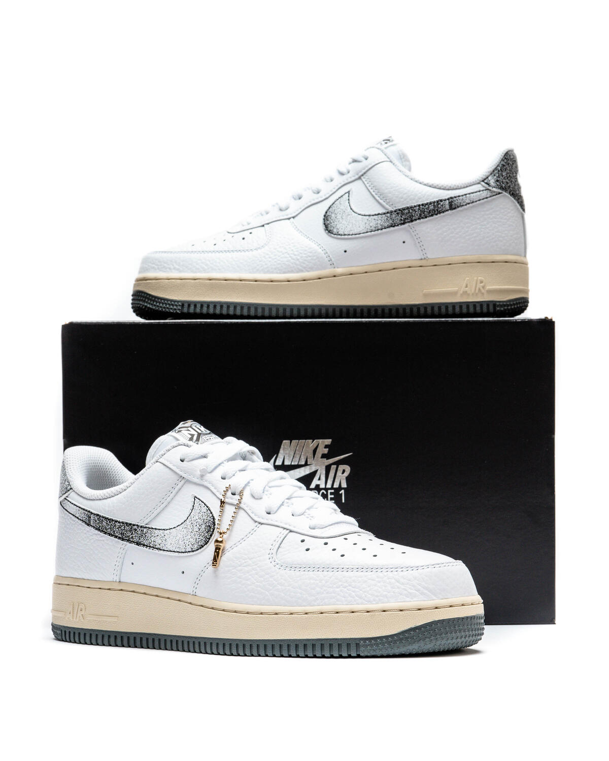 Nike Air Force 1 '07 LX White / Smoke Grey - Beach - Image 23