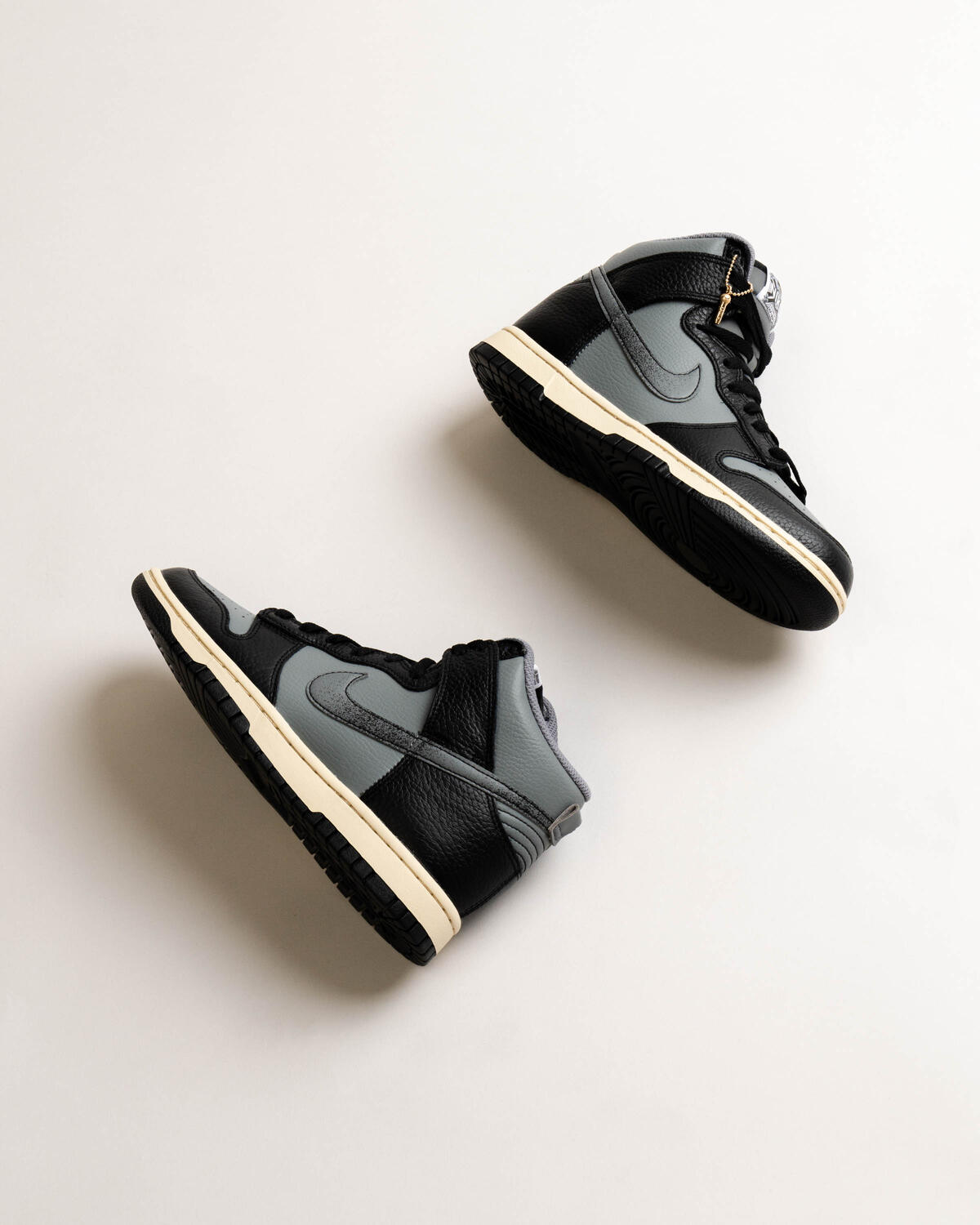 Nike Dunk High Smoke Grey/Black/Beach - Image 9