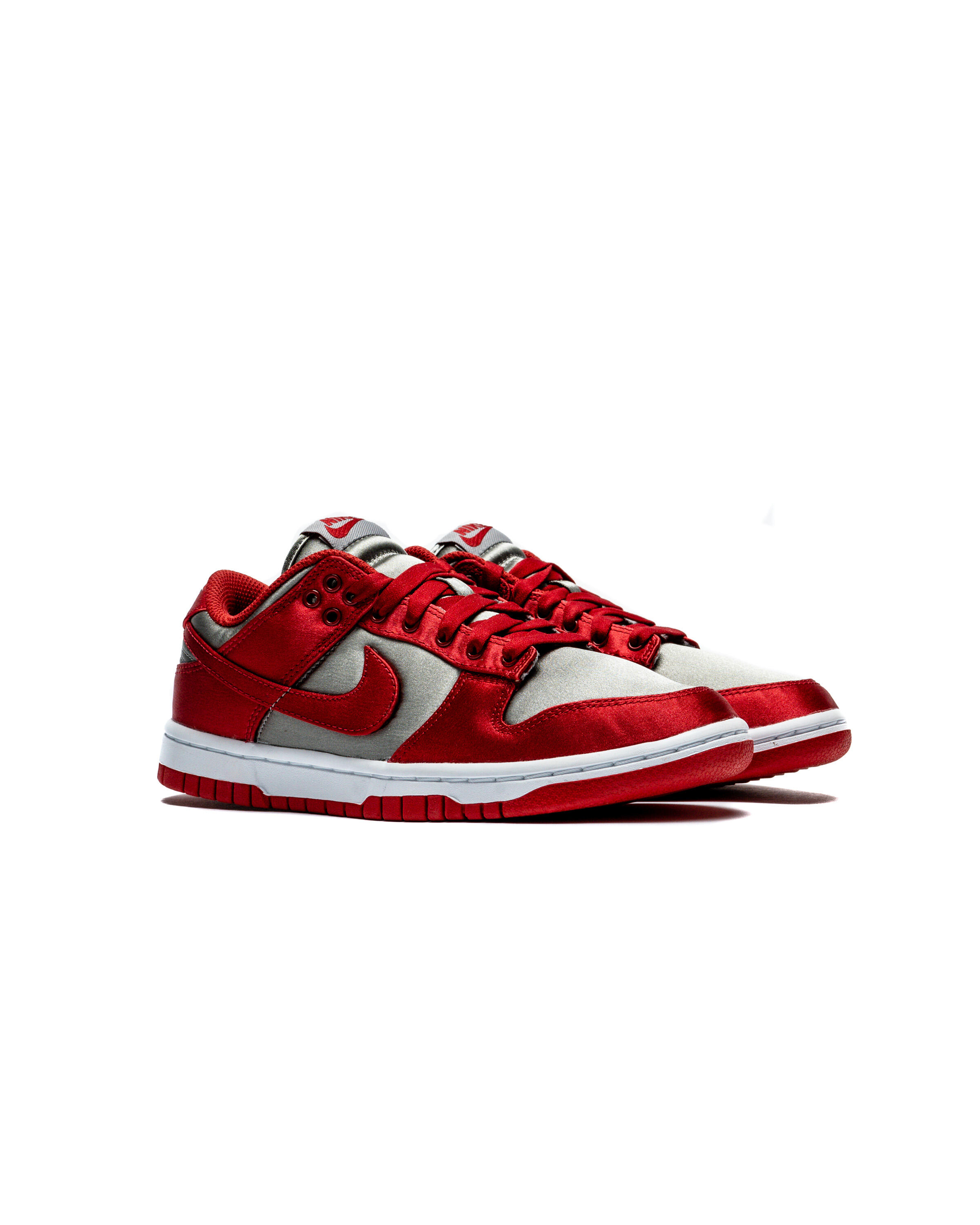Nike WMNS DUNK LOW ESS SNKR