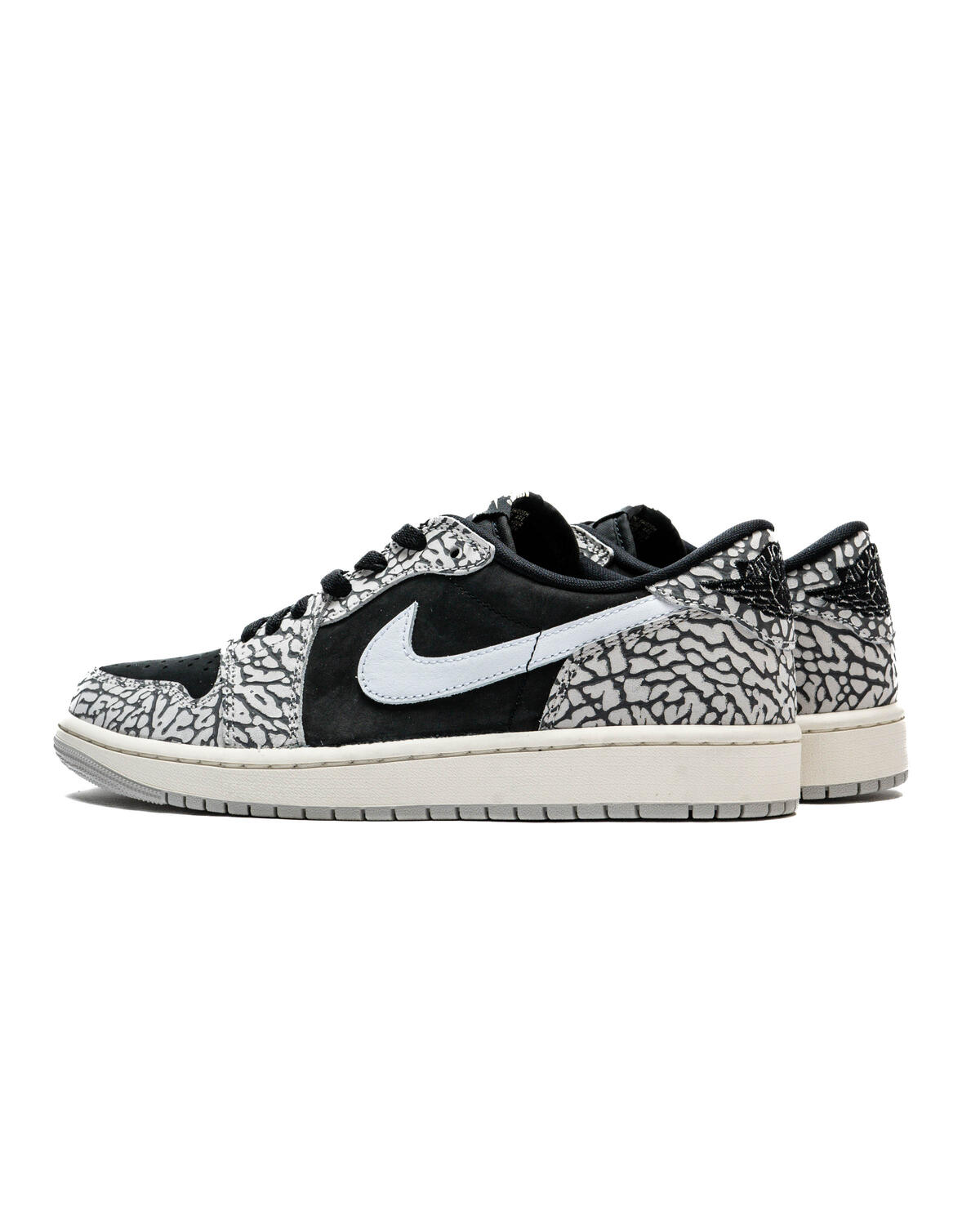 Jordan Air Jordan 1 Retro Low OG 'Black Cement' Grade-School (GS) - Image 4