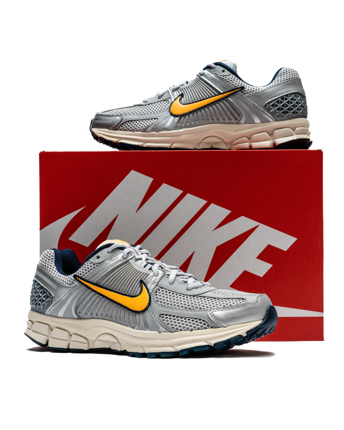 Nike Zoom Vomero 5 'Pure Platinum/Laser Orange' - Image 6
