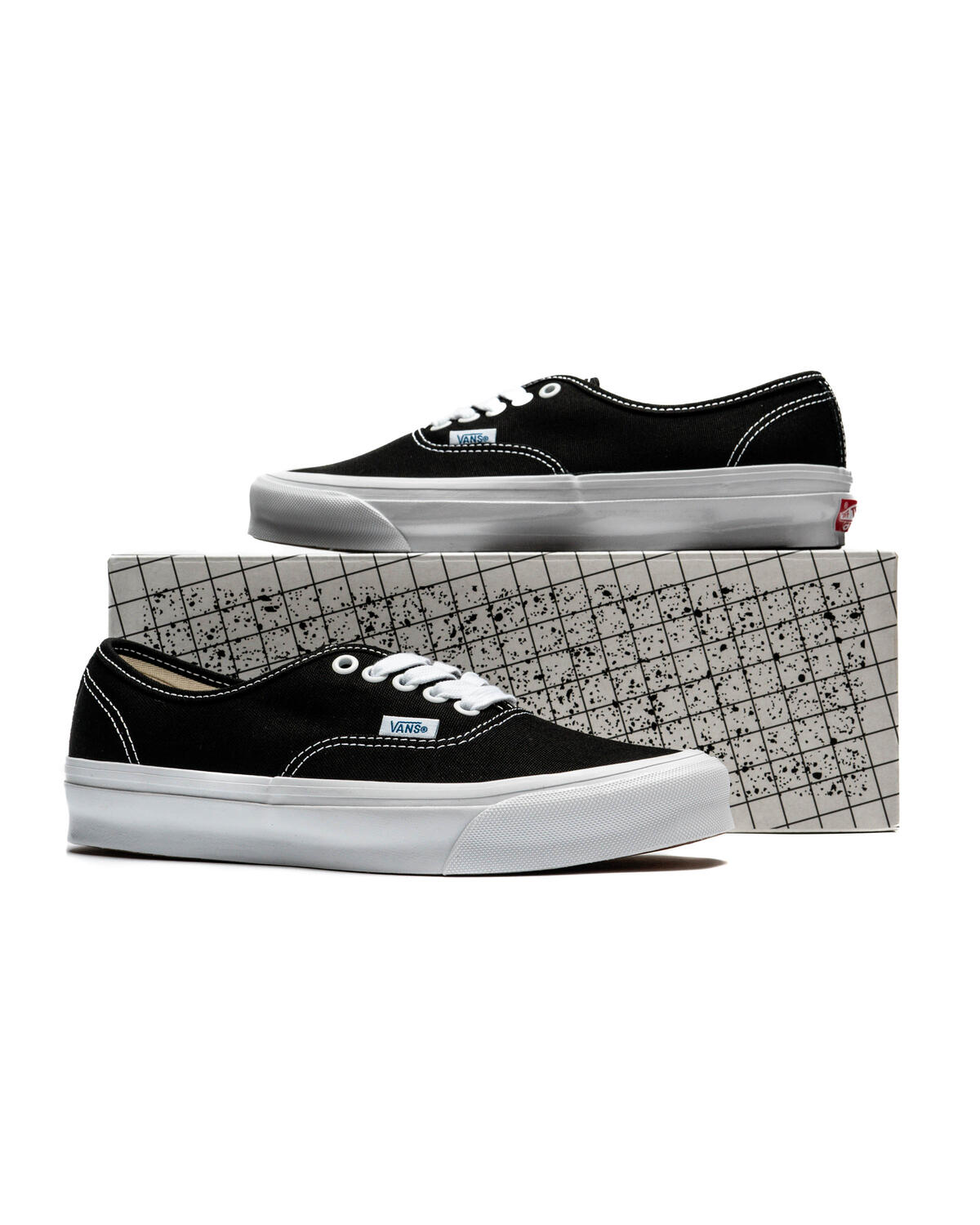 Vans - OG Authentic LX Sneakers - (Black) - Image 12