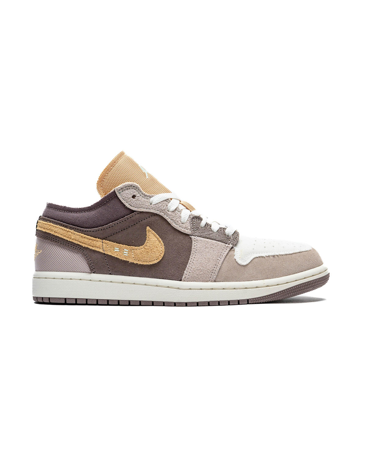 Air Jordan 1 Low SE Craft 'Inside Out - Taupe Haze' - Image 11