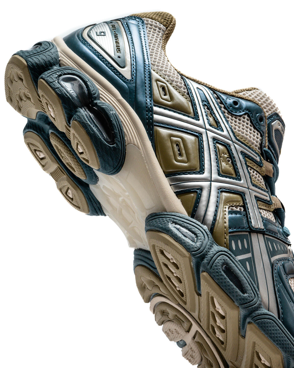 Asics Gel Nimbus Oatmeal / Iron Clay - Image 7