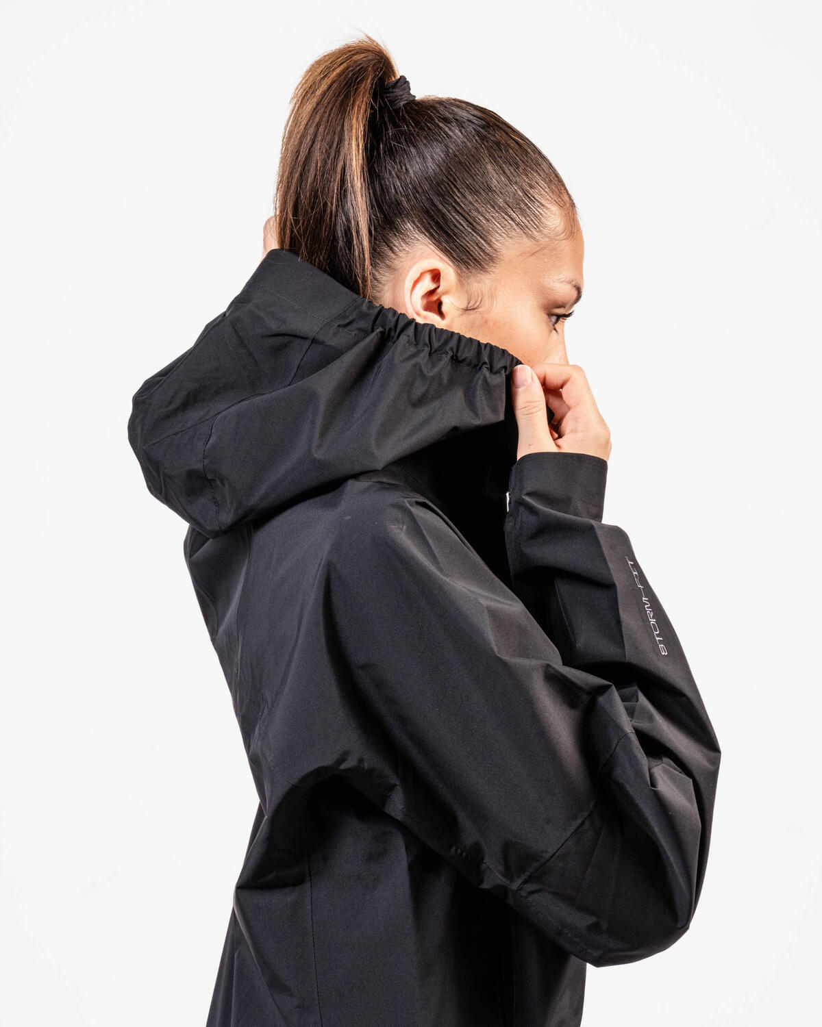 Nike Womens ACG Cascade Rain Jacket - Image 8