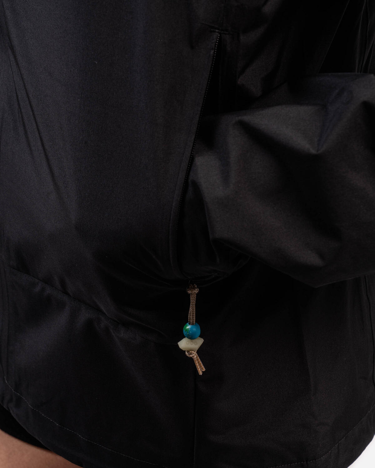 Nike Womens ACG Cascade Rain Jacket - Image 11