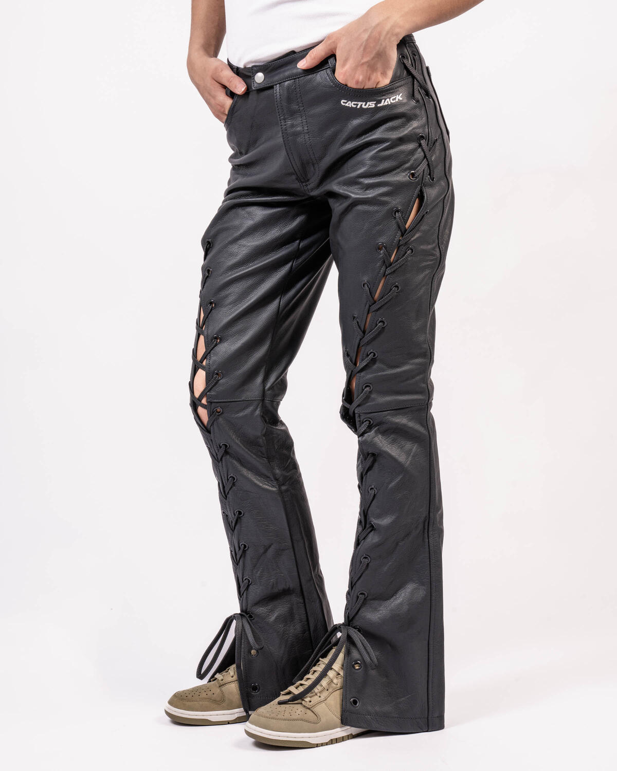 Air Jordan x Travis Scott Wmns Lace Pant - Image 17