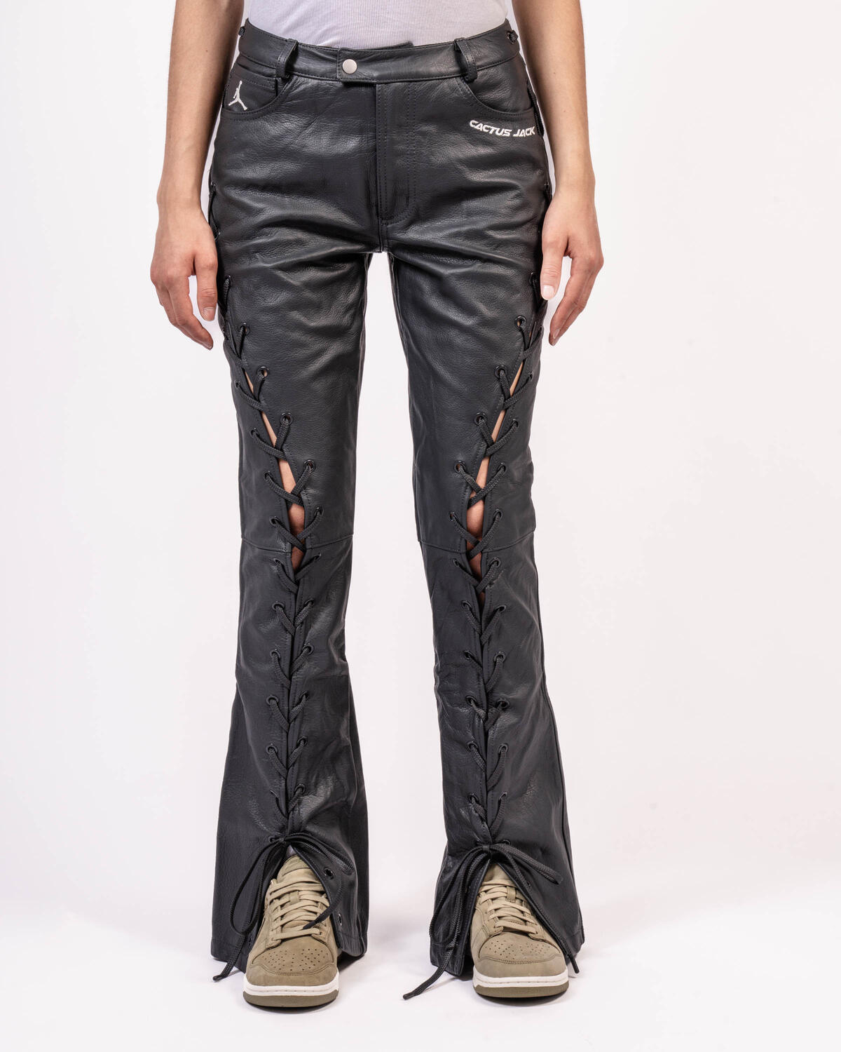 Air Jordan x Travis Scott Wmns Lace Pant - Image 11