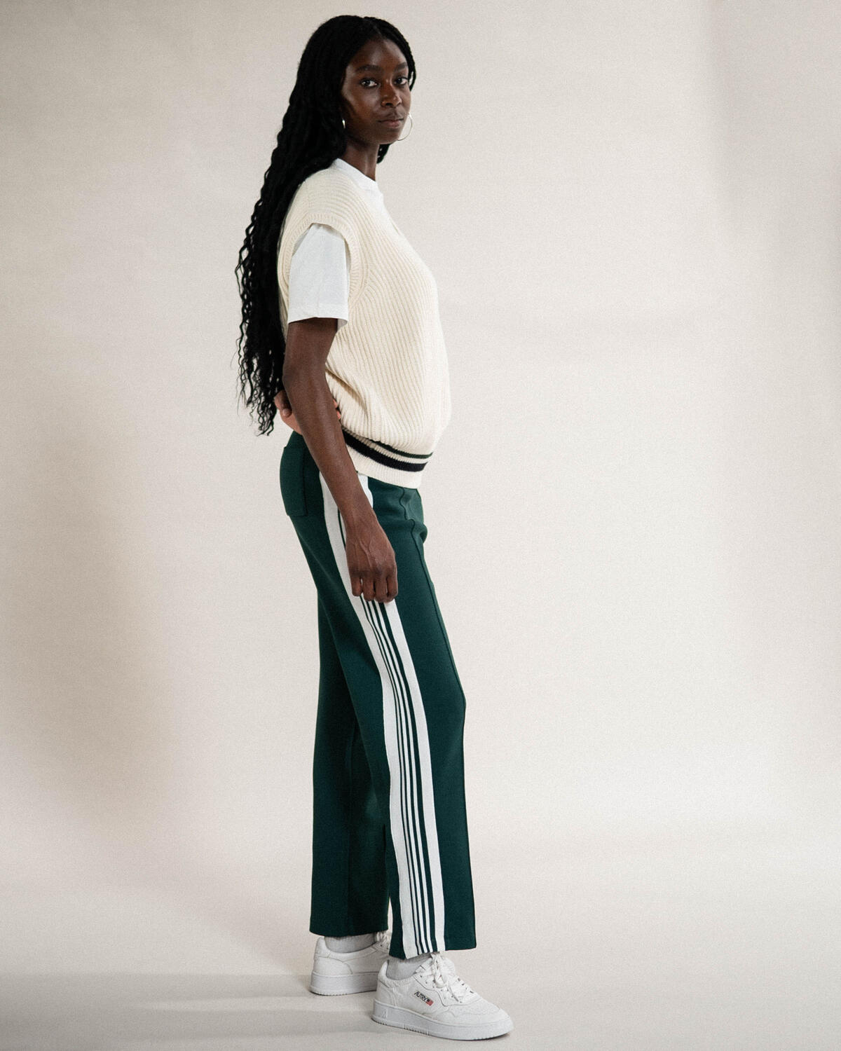 Autry Medalist *Solid Goat* - Image 16