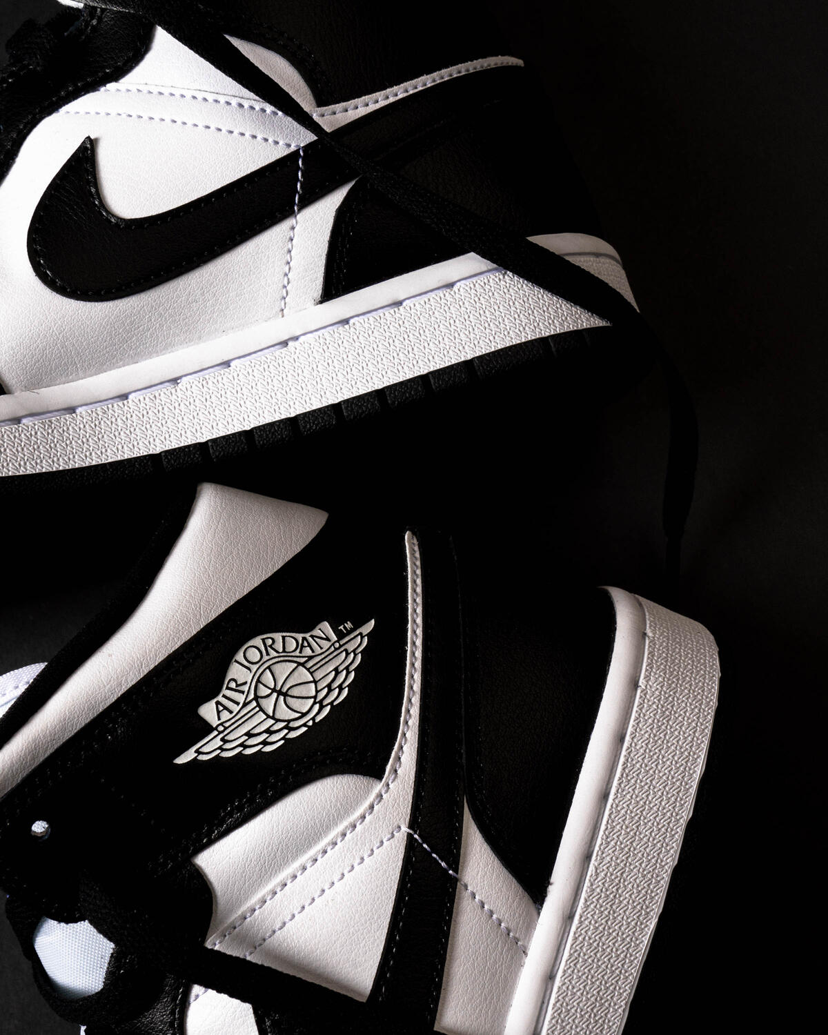 Air Jordan 1 Mid 'Panda' (Women's) - Image 39