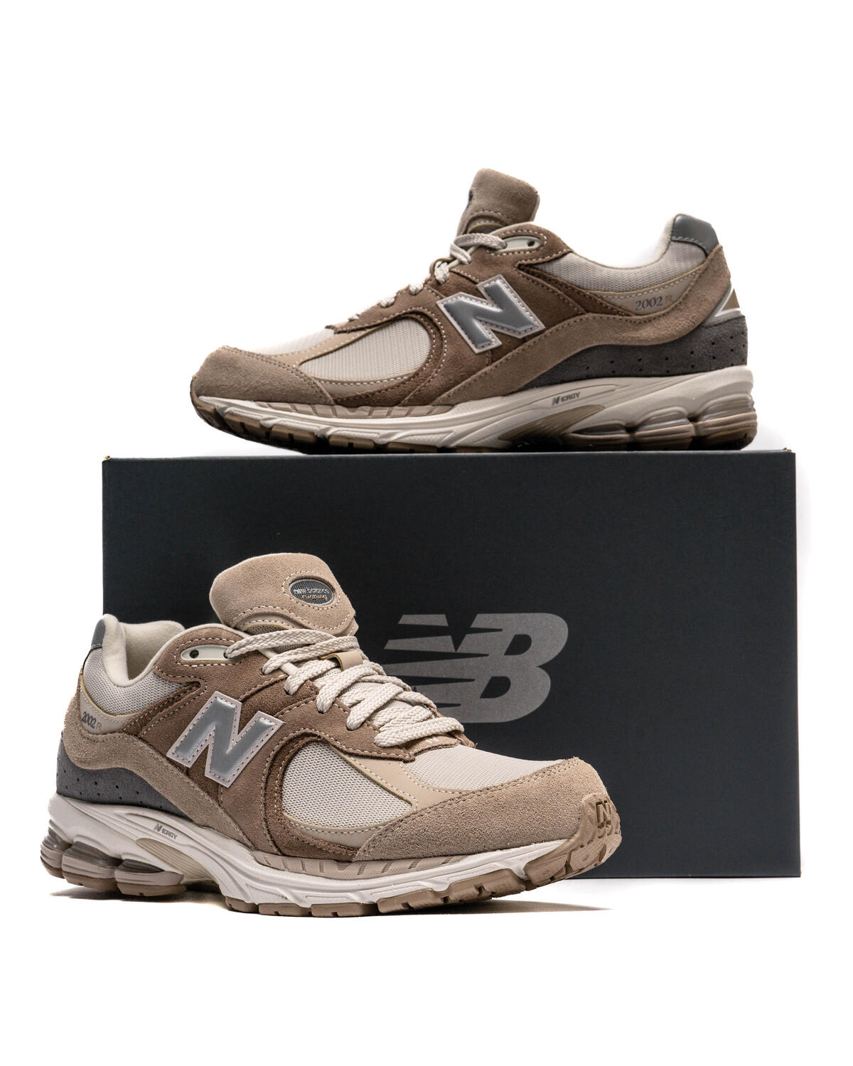 New Balance 2002R Brown / Grey - Image 13