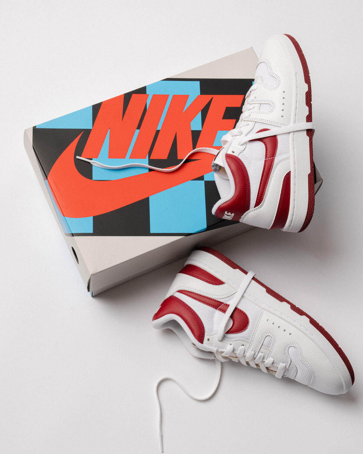 値引販売NIKE ATTACK QS SP WHITE/RED CRUSH-WHITE 靴