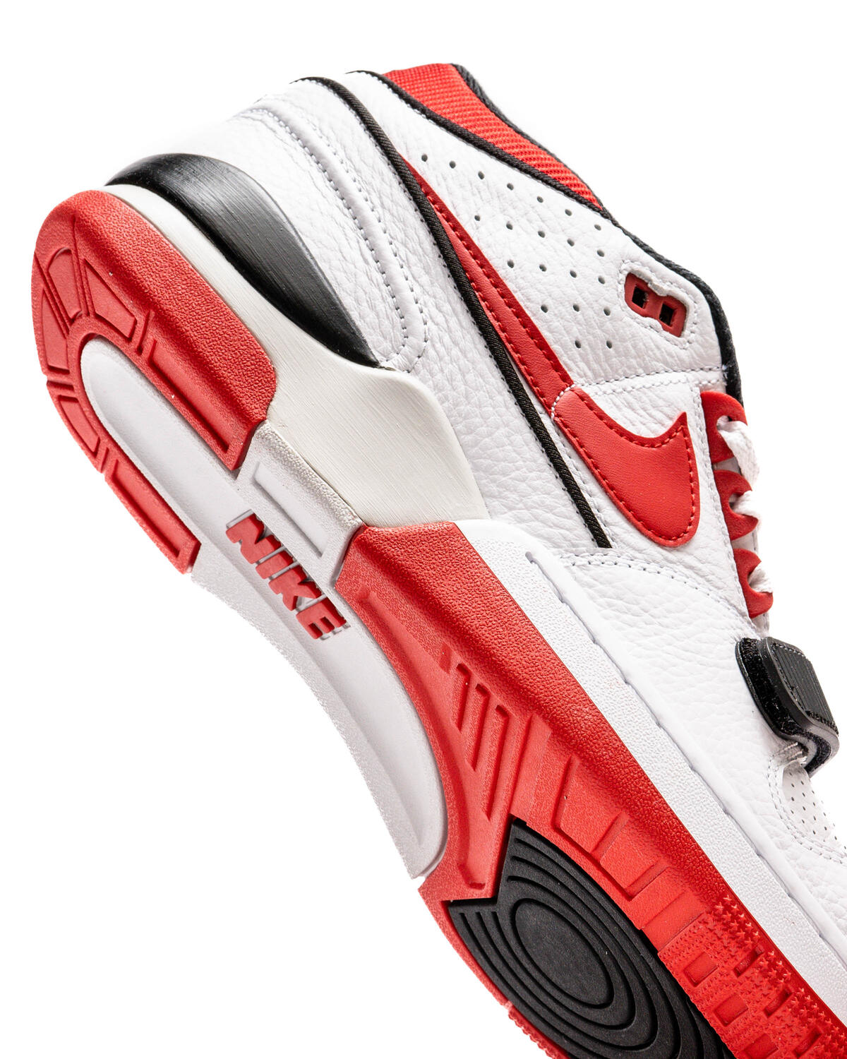 Tenis Hombre Nike Air Alpha Force 88 University Red and White - Image 18