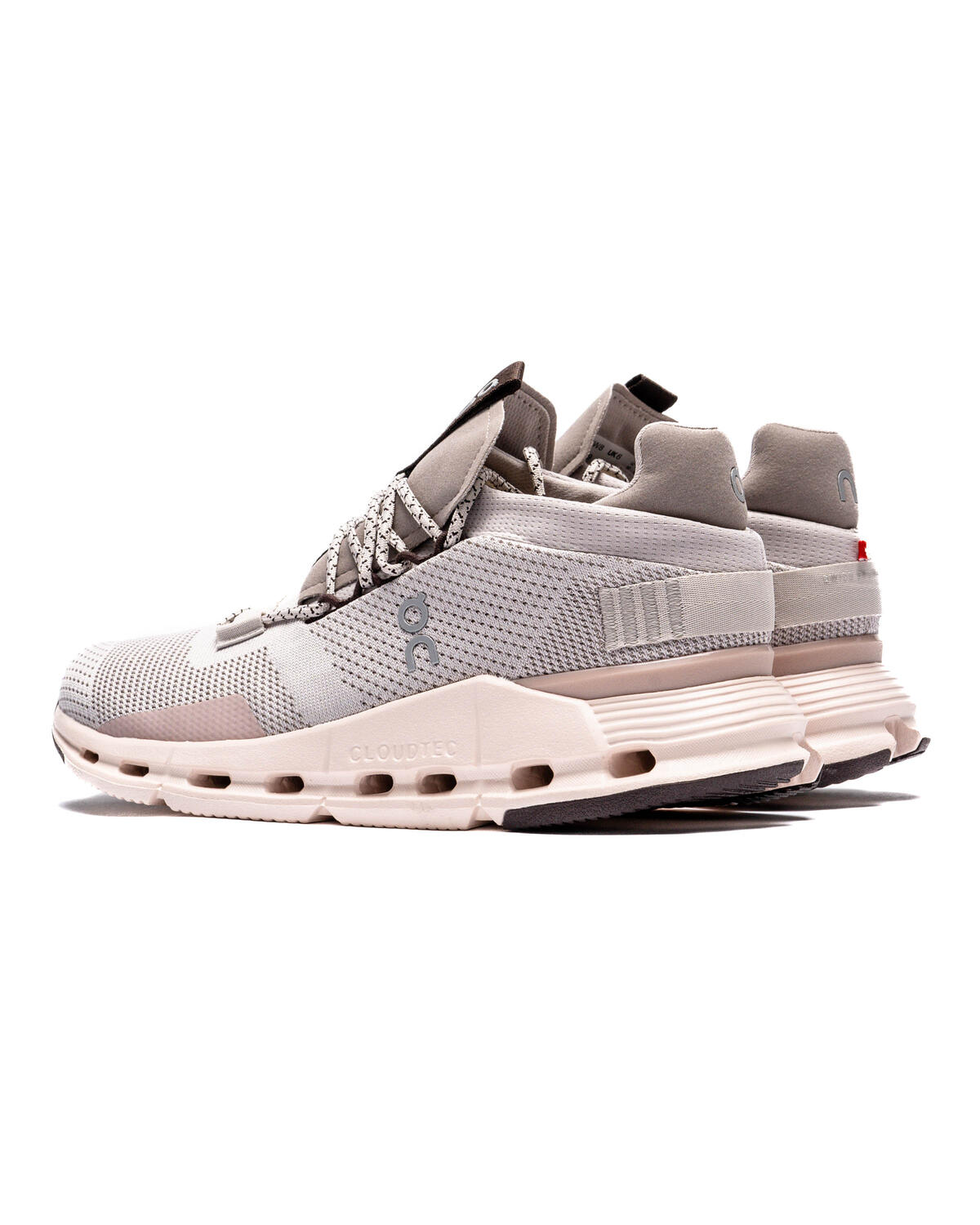 ON Running WMNS Cloudnova - Image 4