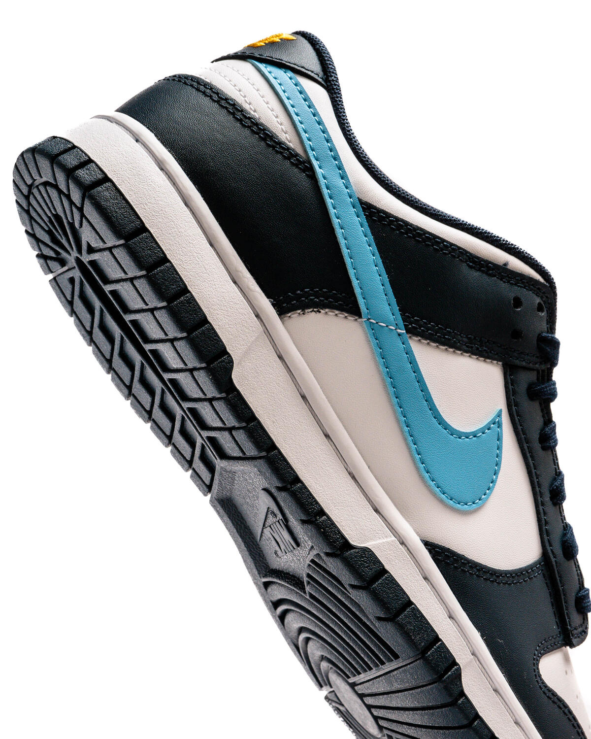 Nike Dunk Low 'Obsidian University Blue' - Image 7