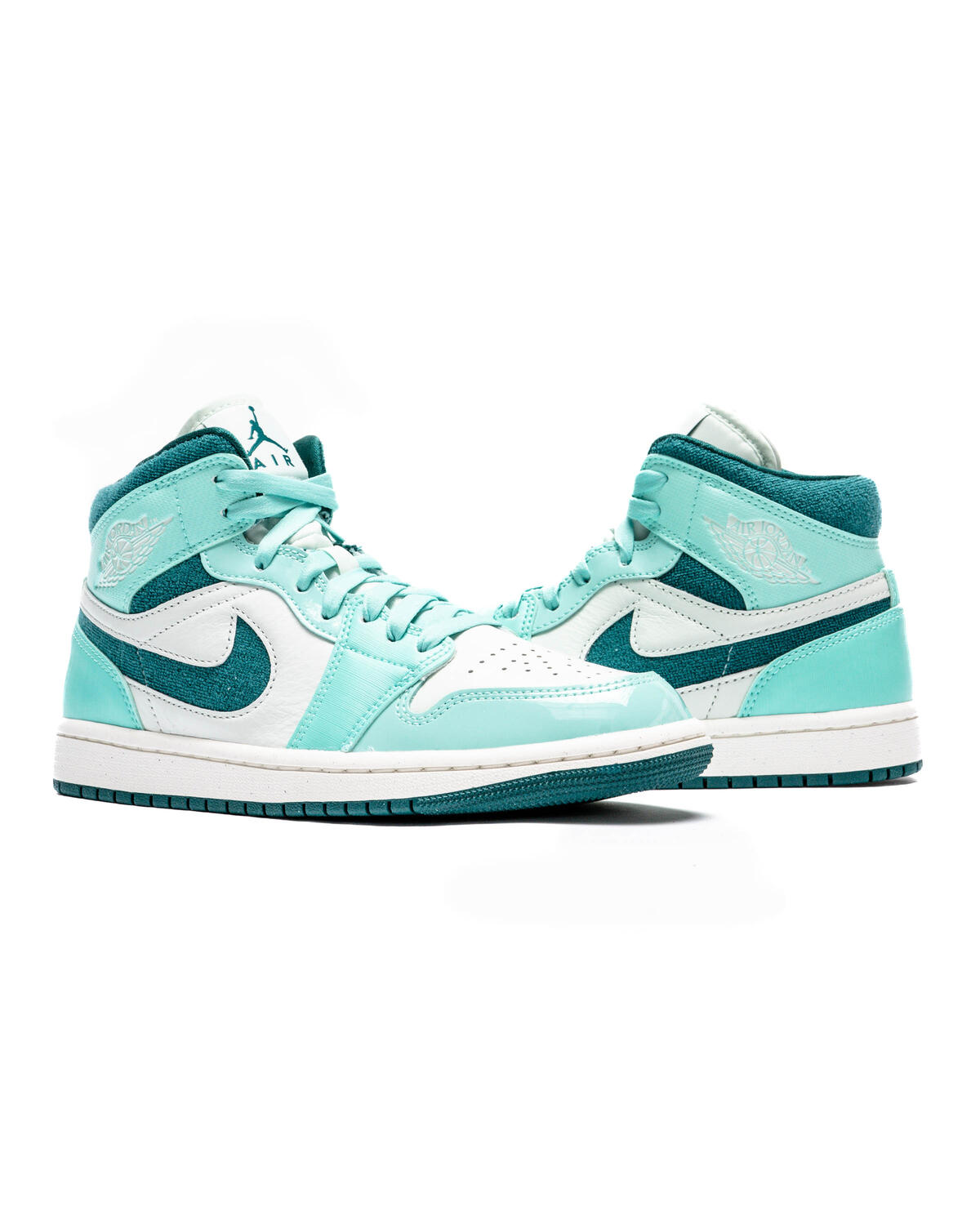 Air Jordan 1 Mid SE 'Chenille' Bleached Turquoise (Women's) - Image 20