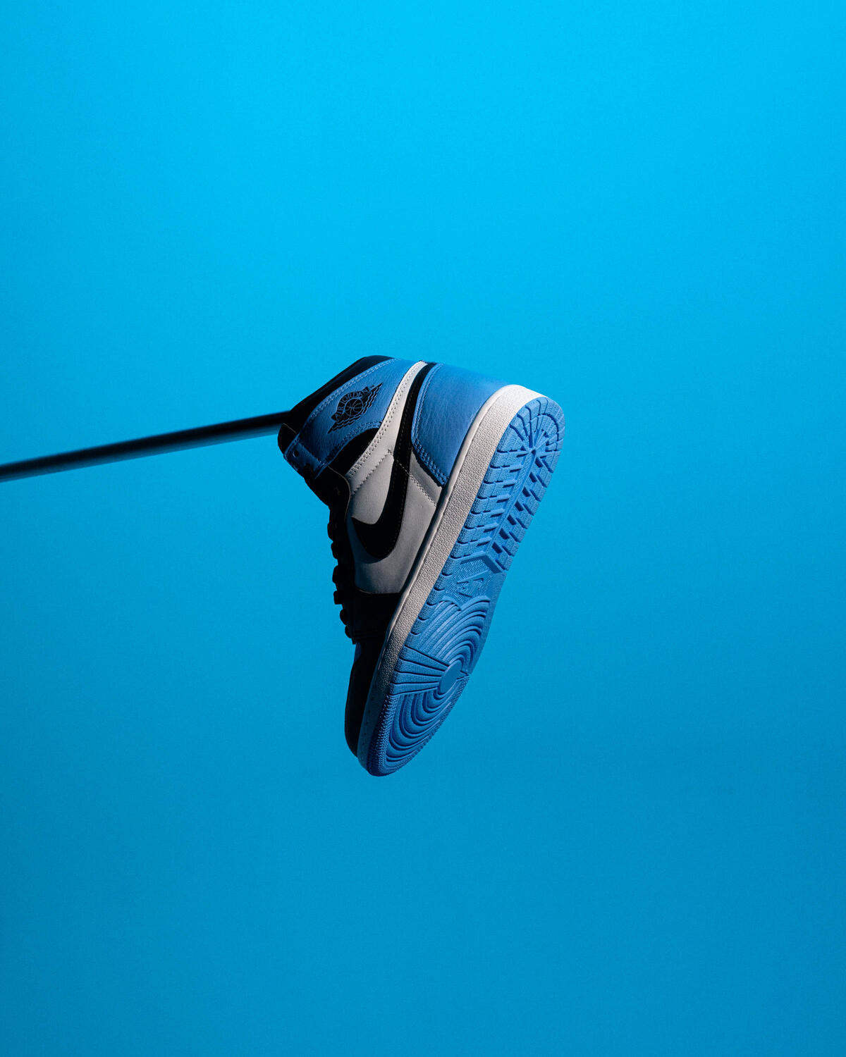 Air Jordan 1 Retro High OG 'University Blue' - Image 8