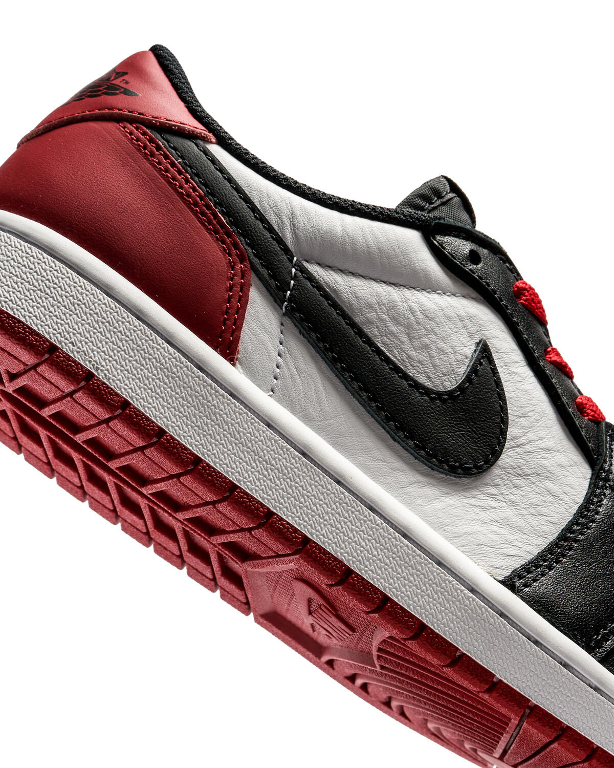 Air Jordan 1 Low 'White/Black/Varsity Red' - Image 30