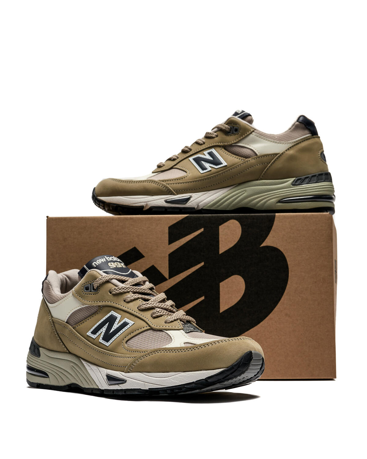 New Balance 991 UK Elm / Brown Rice - Coconut Milk - Image 17