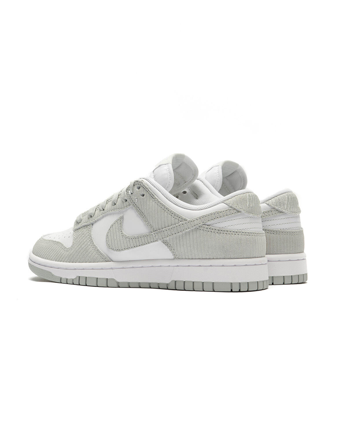 Nike WMNS Dunk Low - White / Light Silver - Image 18