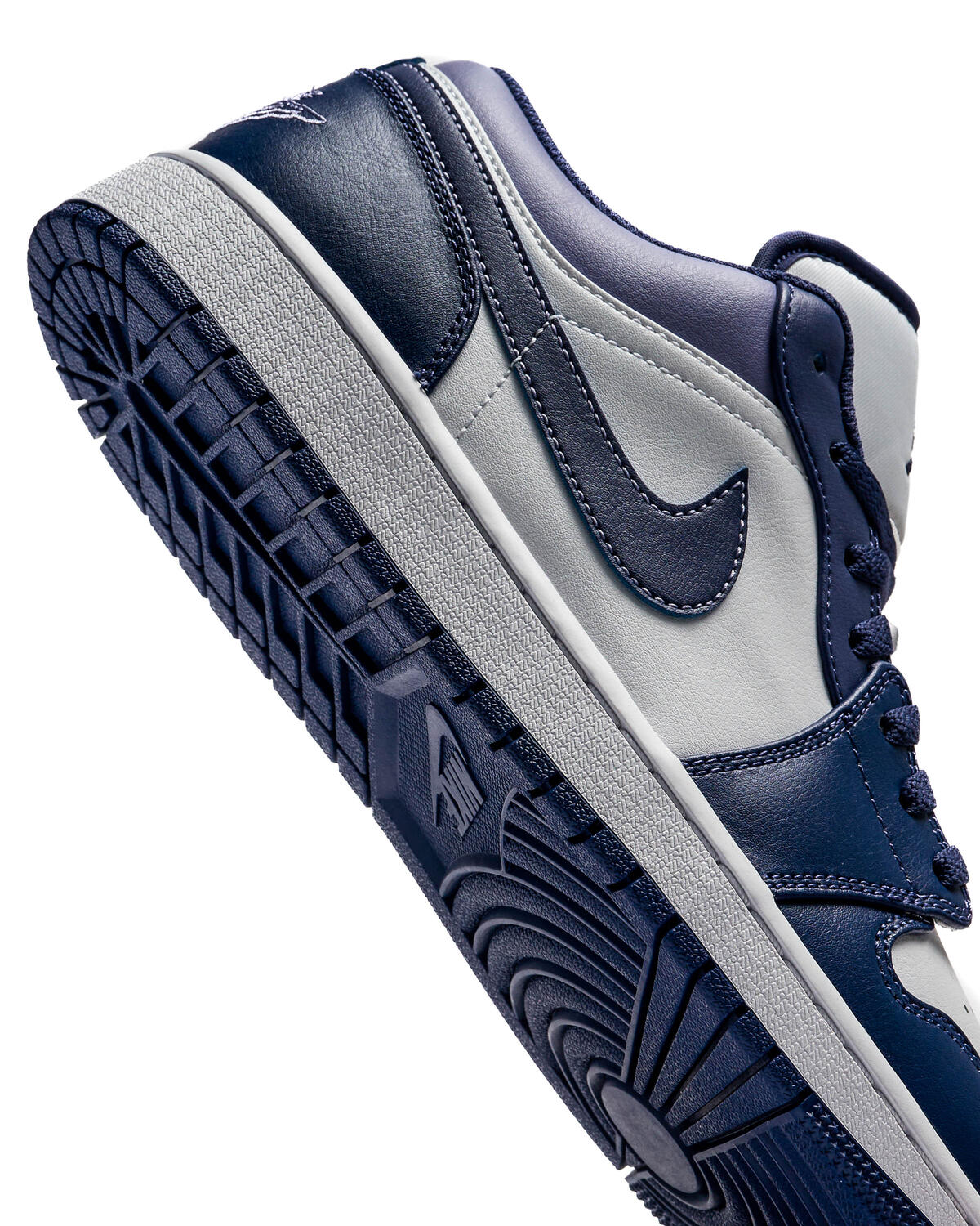 Air Jordan 1 Low Sky J Purple / White / Sky J Light Purple - Image 14