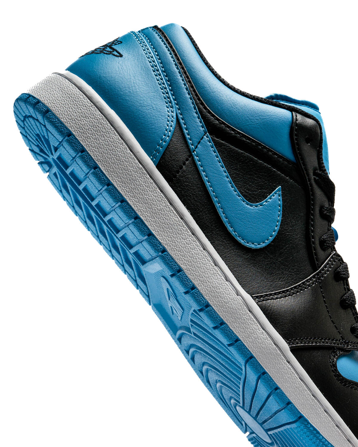 Air Jordan 1 Low 'Black/Black/University Blue' (GS) - Image 28
