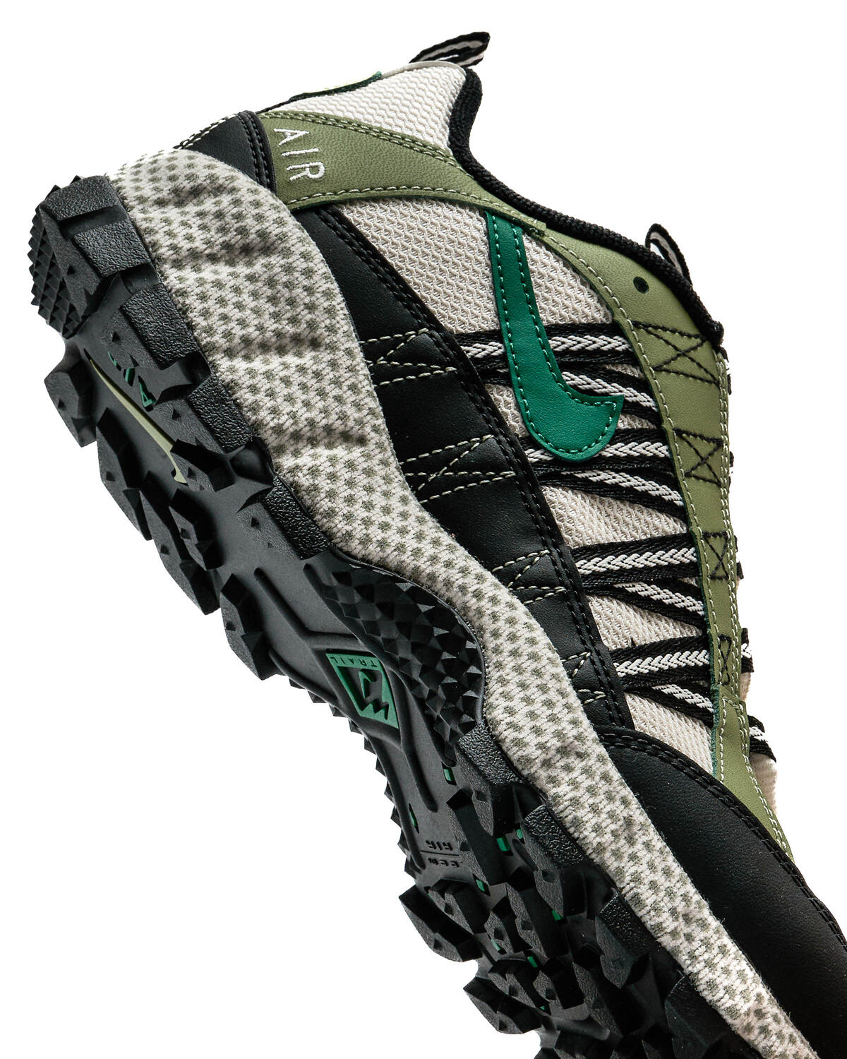 Nike Air Humara QS - Image 18