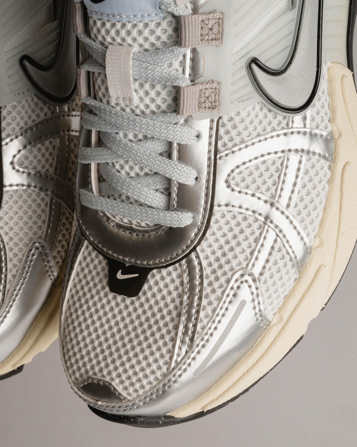 Nike V2k Run - Summit White/Metallic Silver (Women's) - Image 35