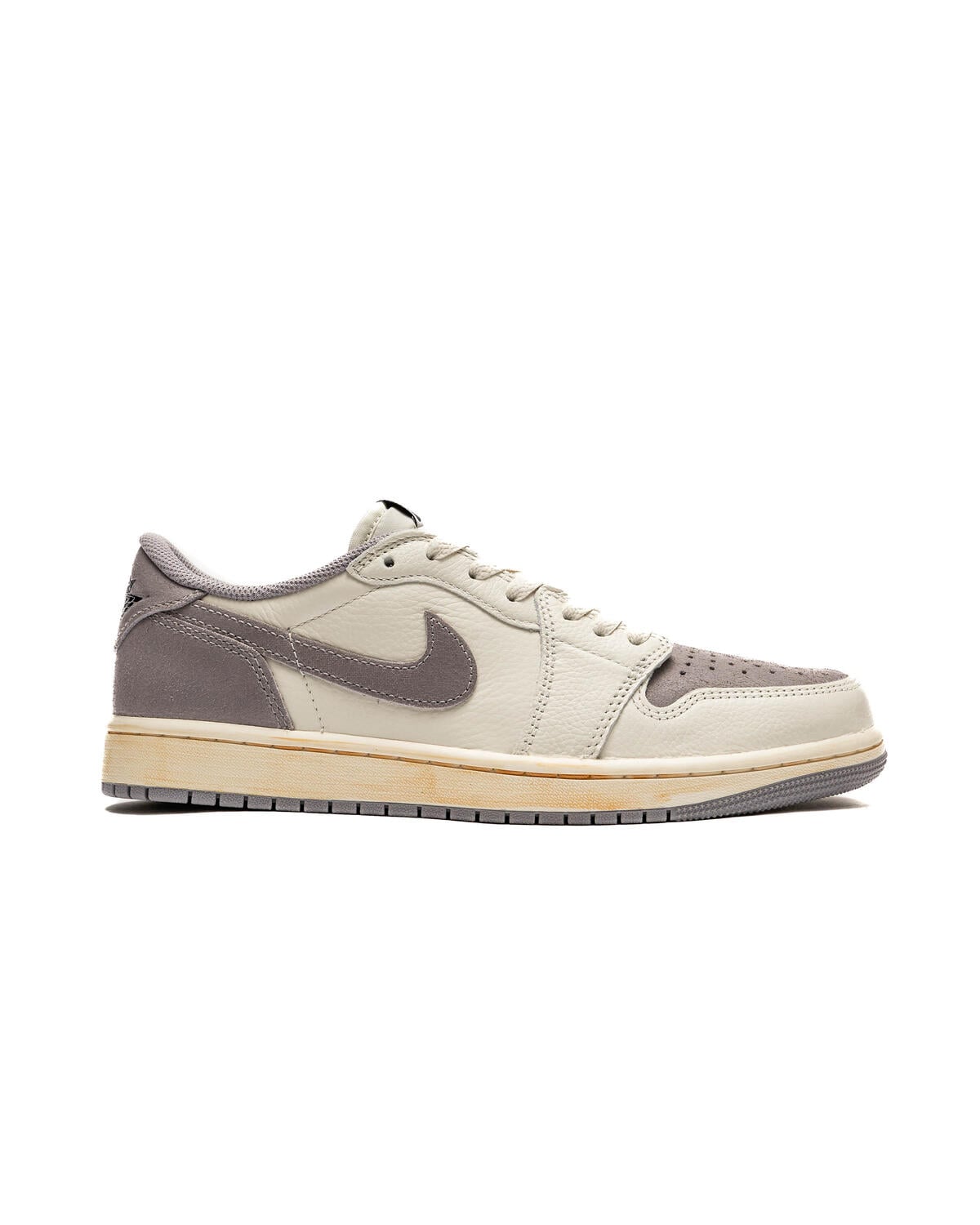 Air Jordan 1 Retro Low OG 'Atmosphere Grey' - Image 23