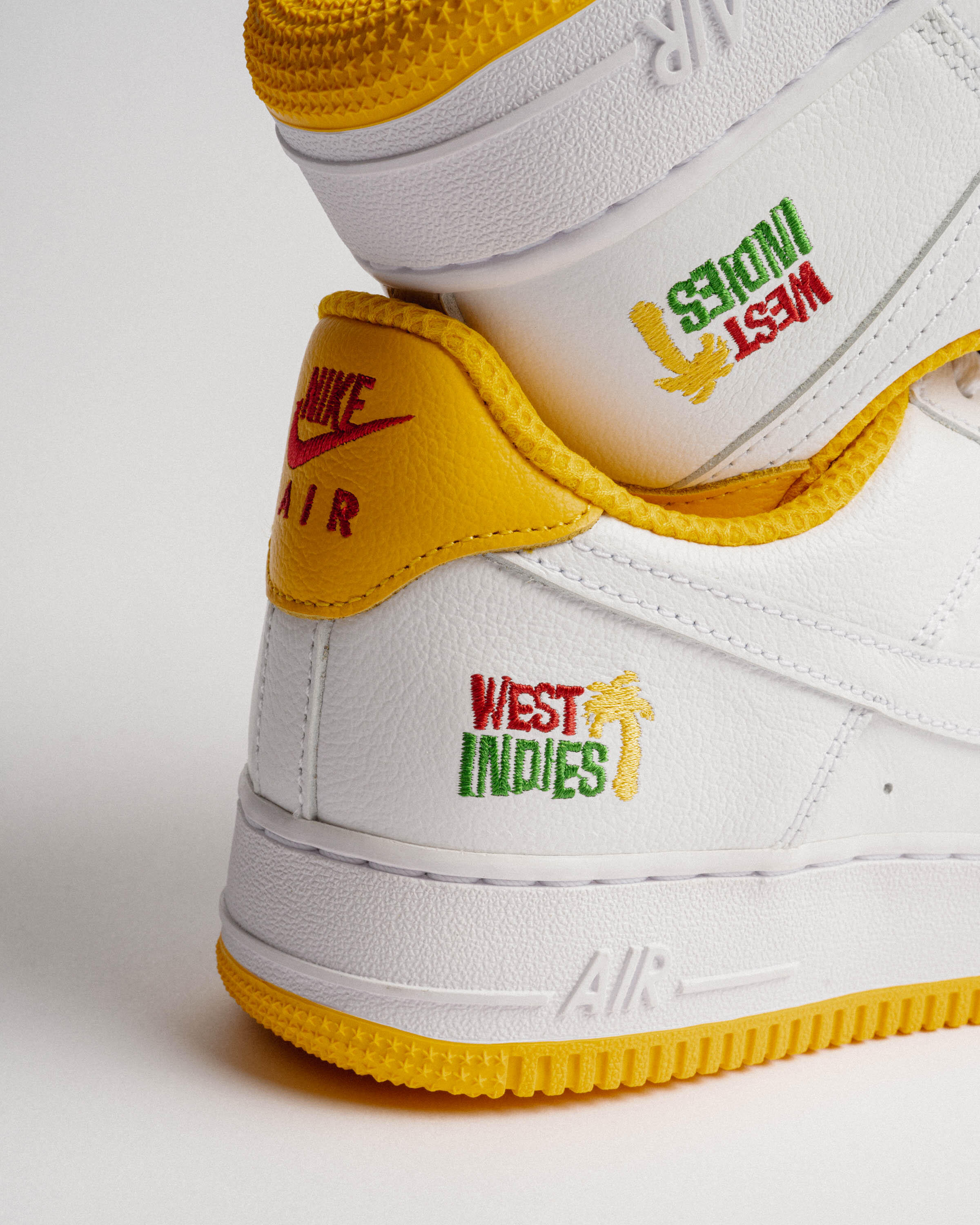 Nike AIR FORCE 1 LOW RETRO QS 'West Indies'