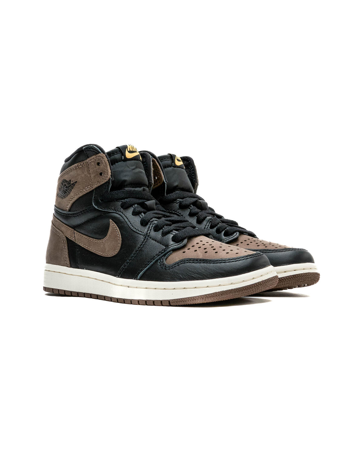 Nike Jordan 1 x Oliver Gal Canvas Wall Art Sneaker “Obsidian & Bred x LV ”  20x28
