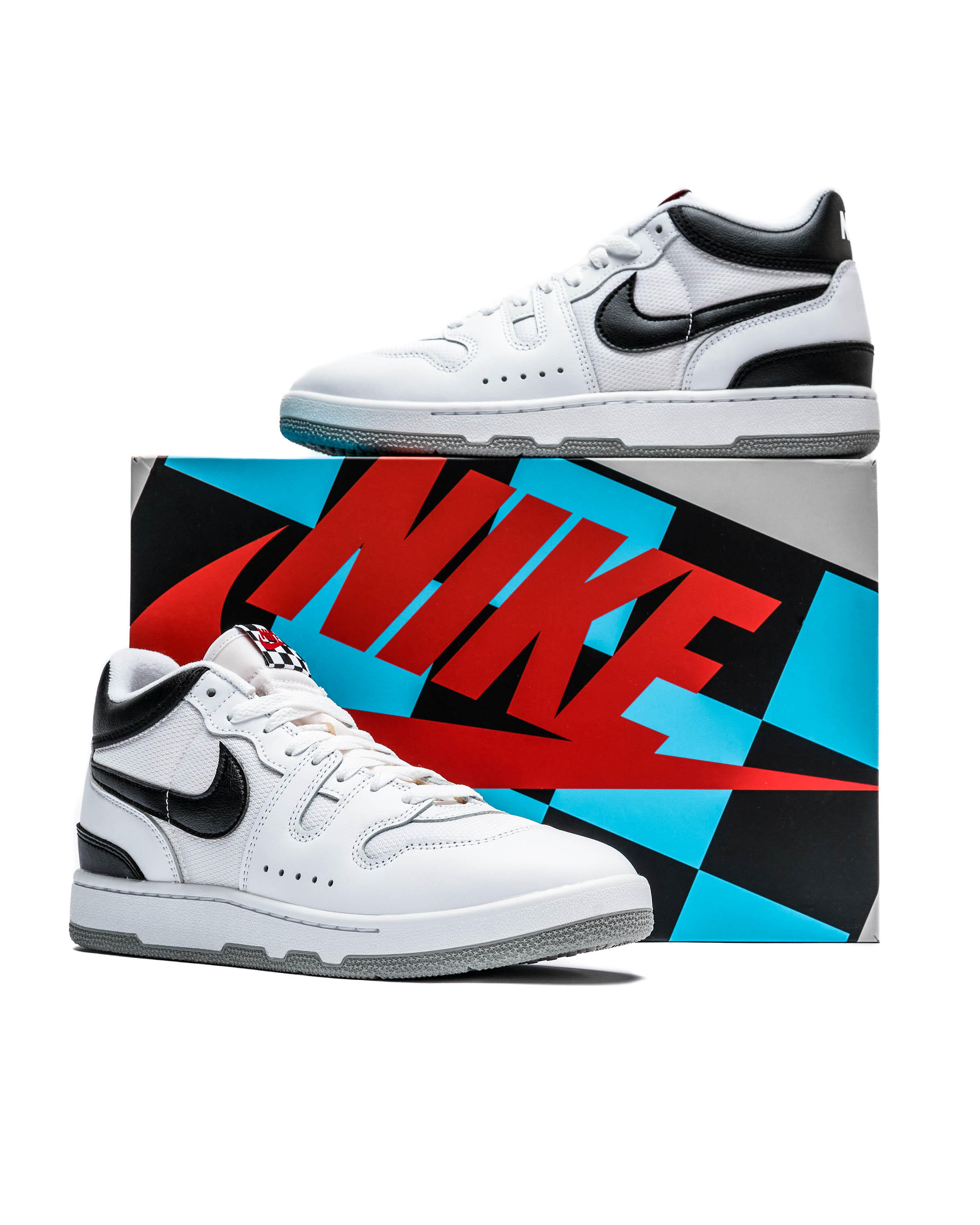 NEW新品NIKE ATTACK QS SP 25.5 靴