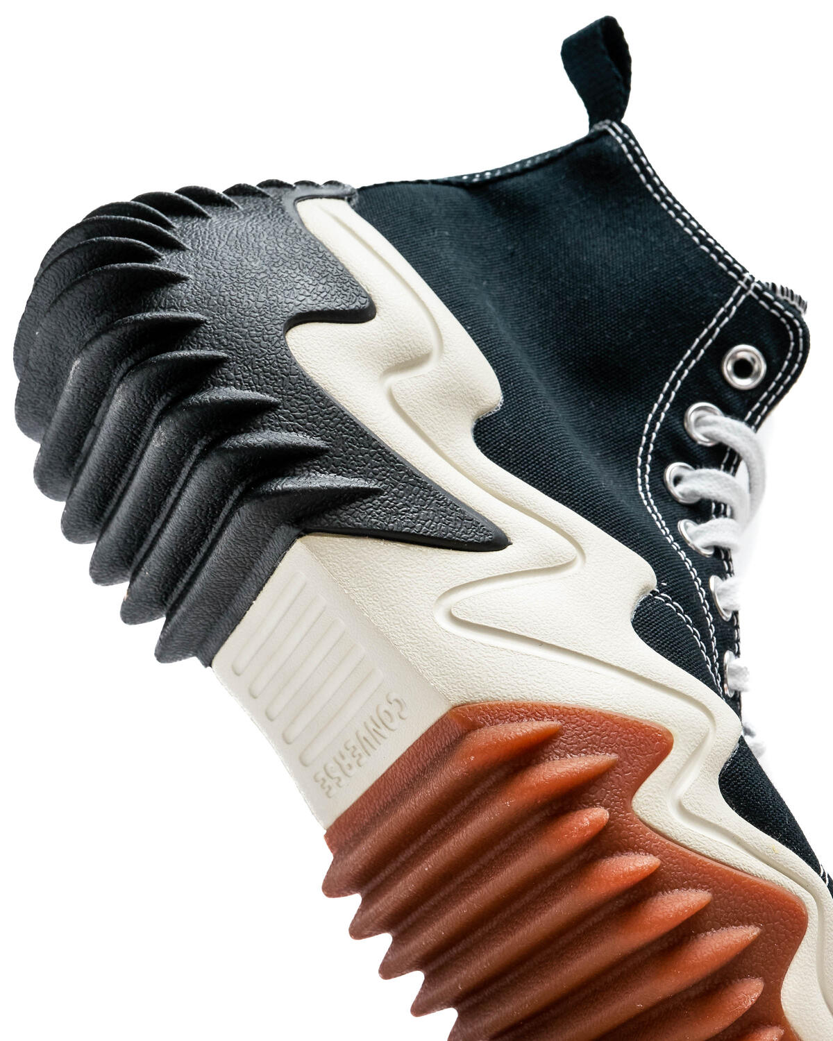 Converse - Women - Run Star Motion - Black/White - Image 19