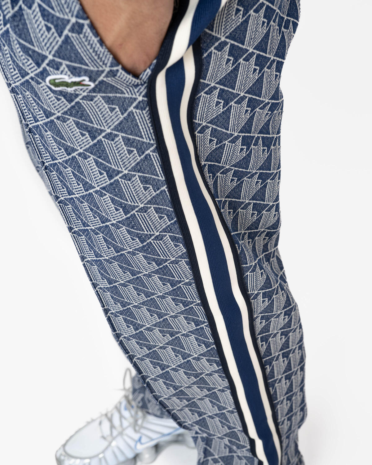 Lacoste Tracksuit Trousers - Image 7