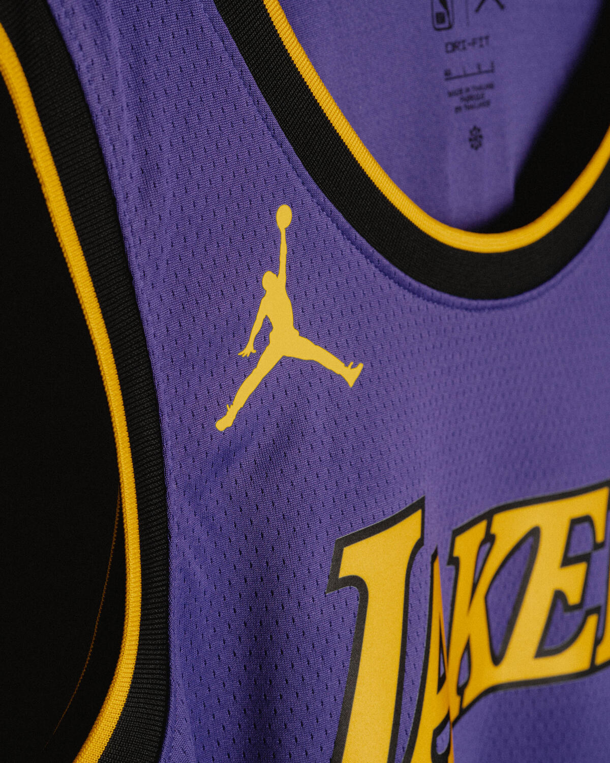 Nike Jersey LA Lakers 'Lebron James' - Image 9