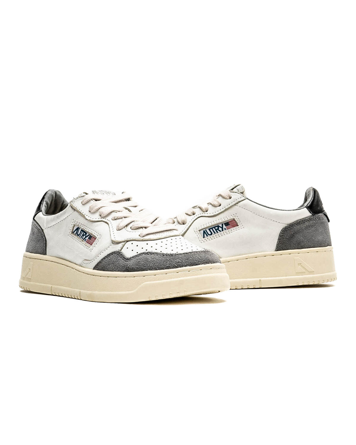 Autry Medalist Low (Women's) - Image 5