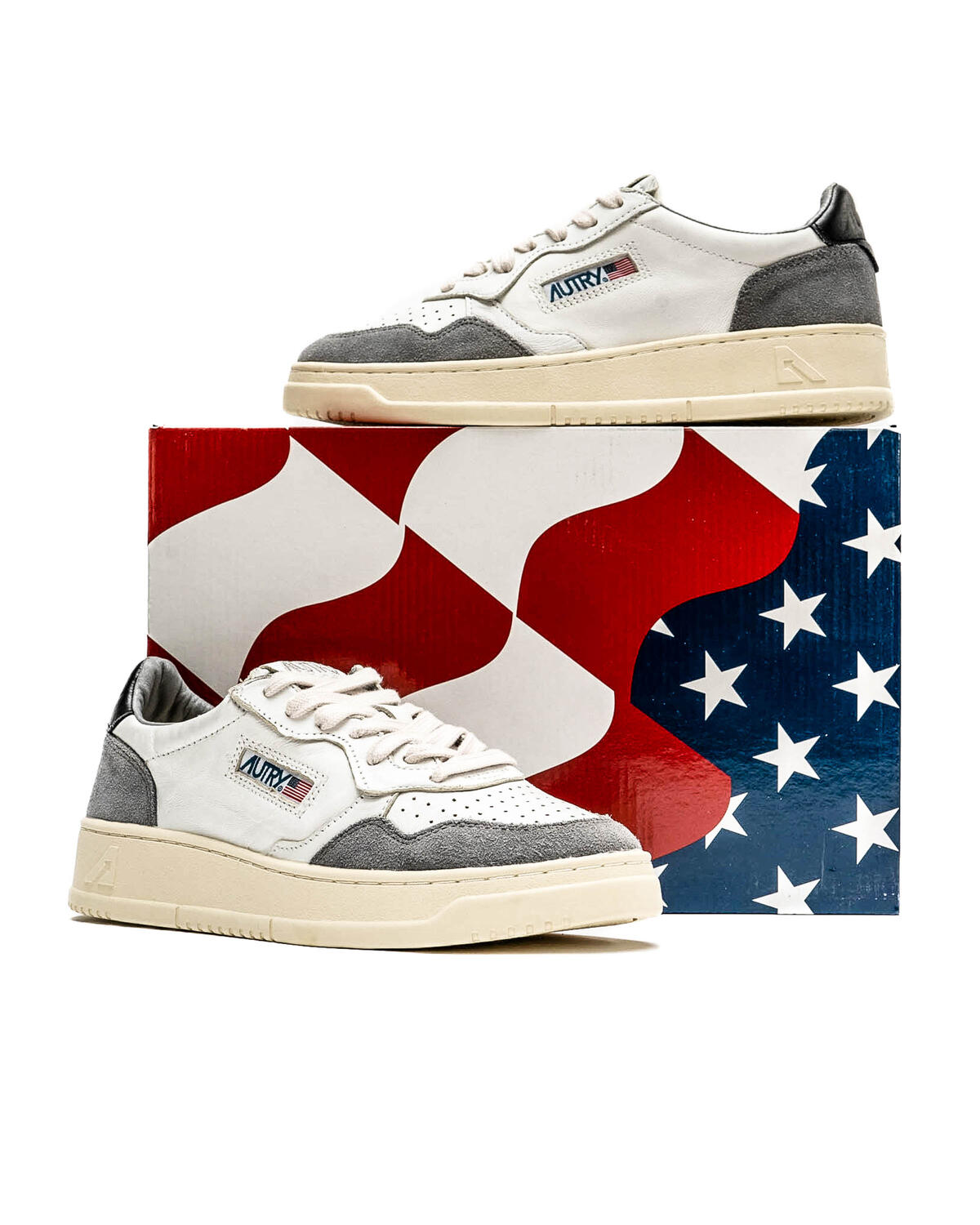 Autry Medalist Low (Women's) - Image 6